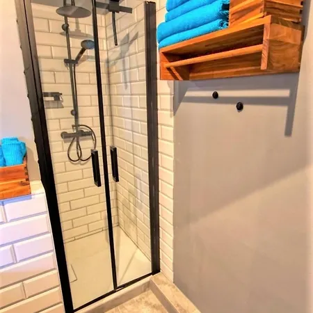 - Haus O, App 0o0306 Apartment *